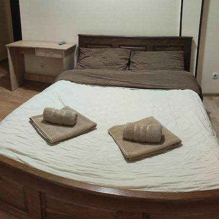 Diamond De Luxe Apartment Kolomyia Bagian luar foto
