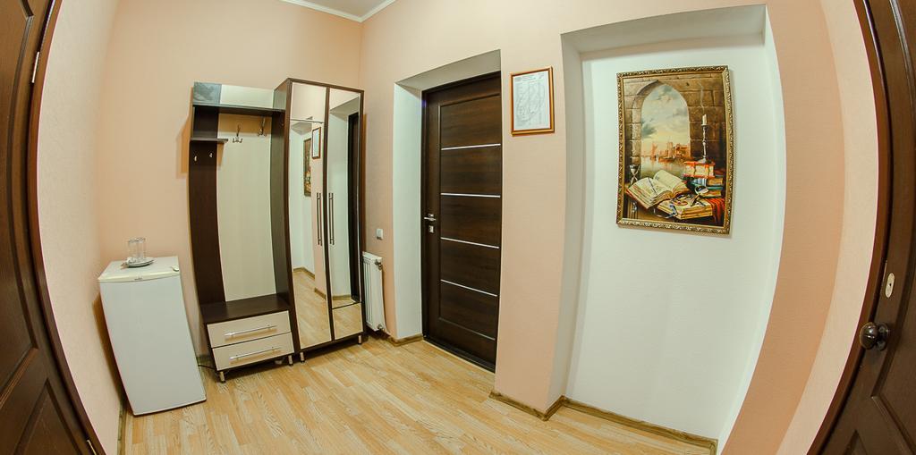 Diamond De Luxe Apartment Kolomyia Bagian luar foto