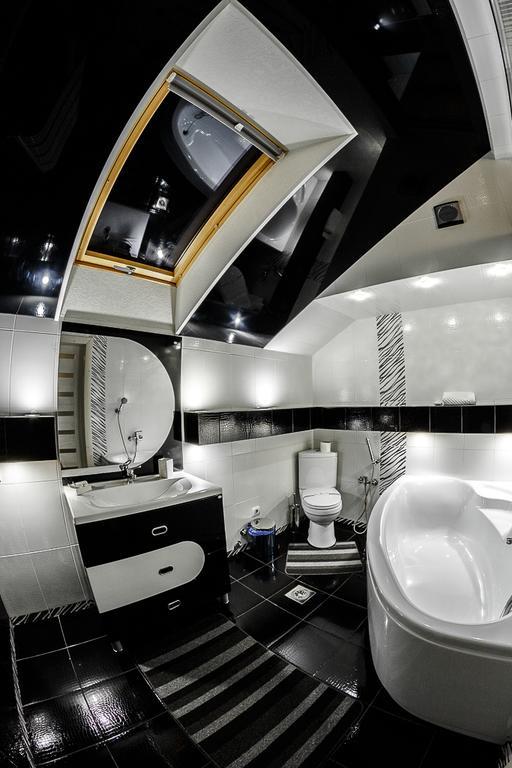 Diamond De Luxe Apartment Kolomyia Bagian luar foto