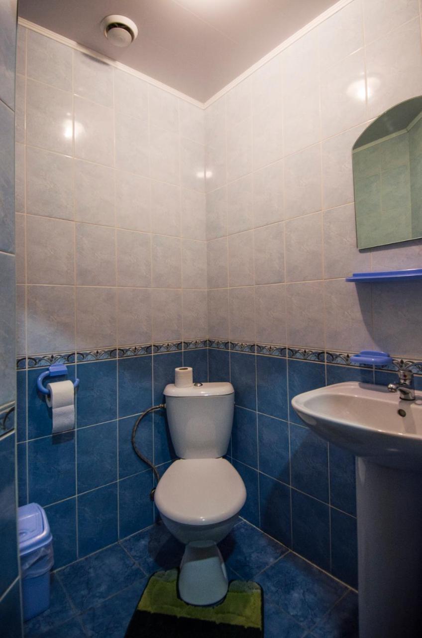 Diamond De Luxe Apartment Kolomyia Bagian luar foto