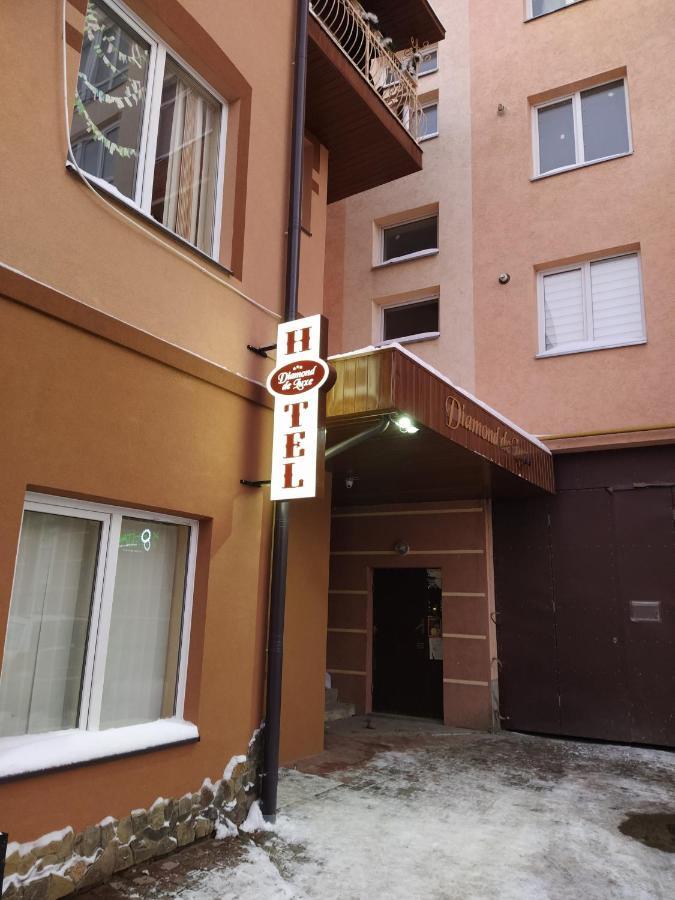 Diamond De Luxe Apartment Kolomyia Bagian luar foto
